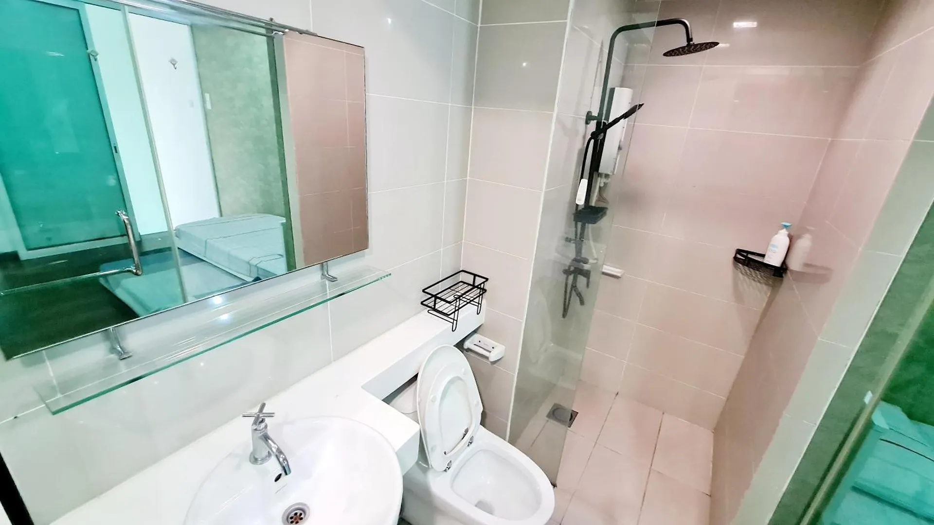 Garden Duplex Studio 7 Guest Old Klang Road Kuala Lumpur Mid Valley Pearl Point Bangsar Bangsar South Bukit Jalil Taman Desa Ml Malaysia